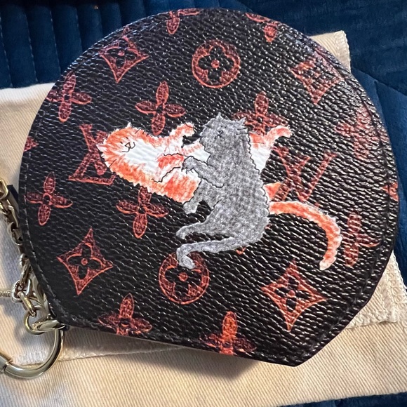 Authentic Louis Vuitton Catogram Micro Boite Chapeau Marron ❣️Limited Edition ❣️ - Picture 3 of 16